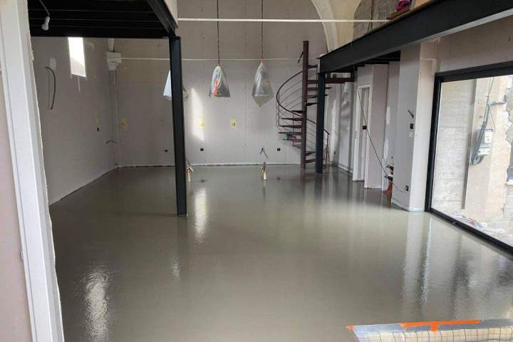 Application de chape fluide Alès